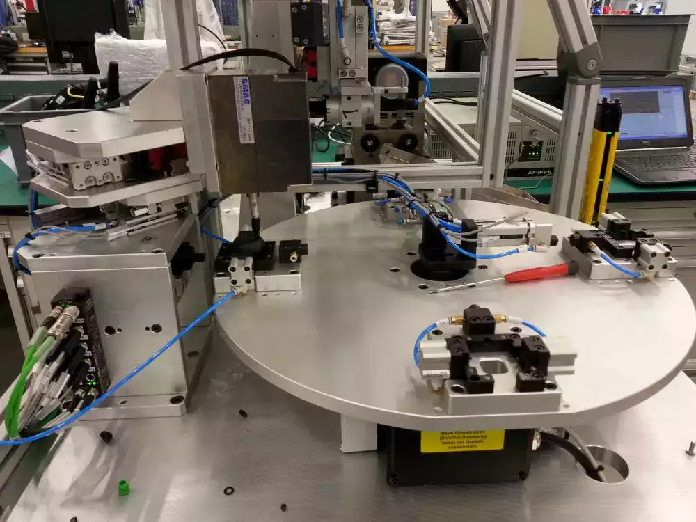 TH200 Hollow Rotary Actuator Rotating Platform Table With High Precision Planetary Gearbox