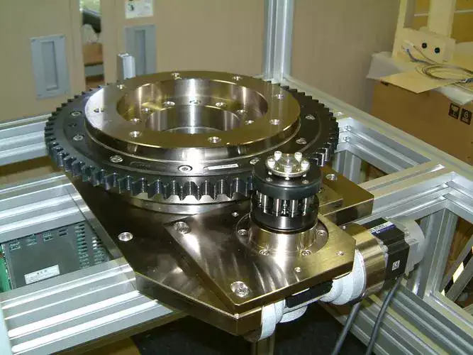 THG130 Hollow Rotary Actuator Rotating Platform Table With High Precision Planetary Gearbox