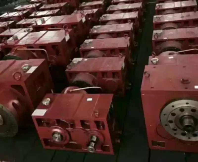ZLYJ173 Helical Gearbox Reducer for Plastic Extruder
