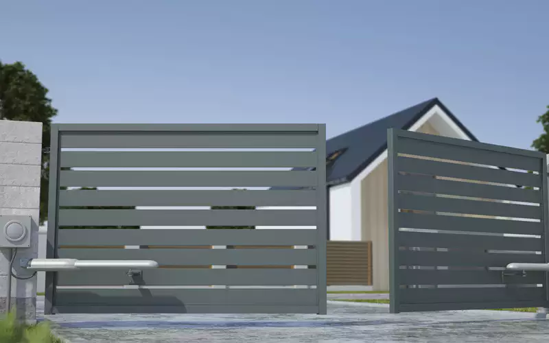 Sliding Gate Roller With Interior Bracket