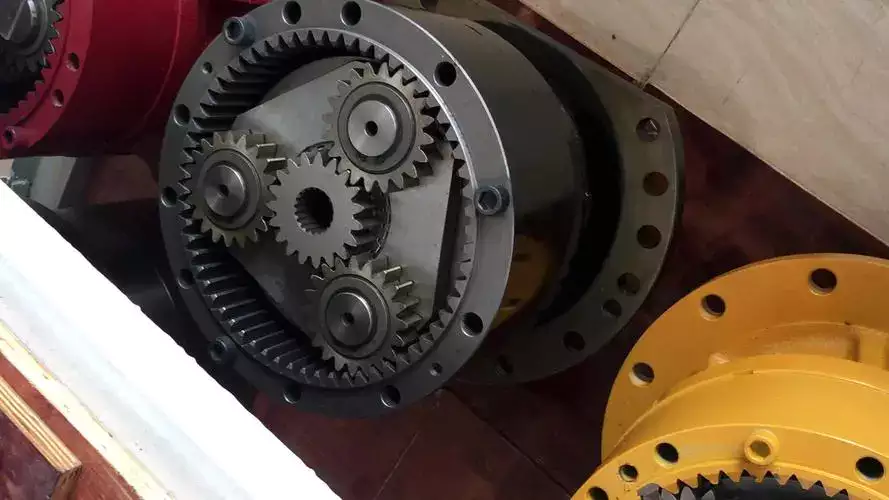 Swing Gearbox Fit for Excavator  Caterpillar E80