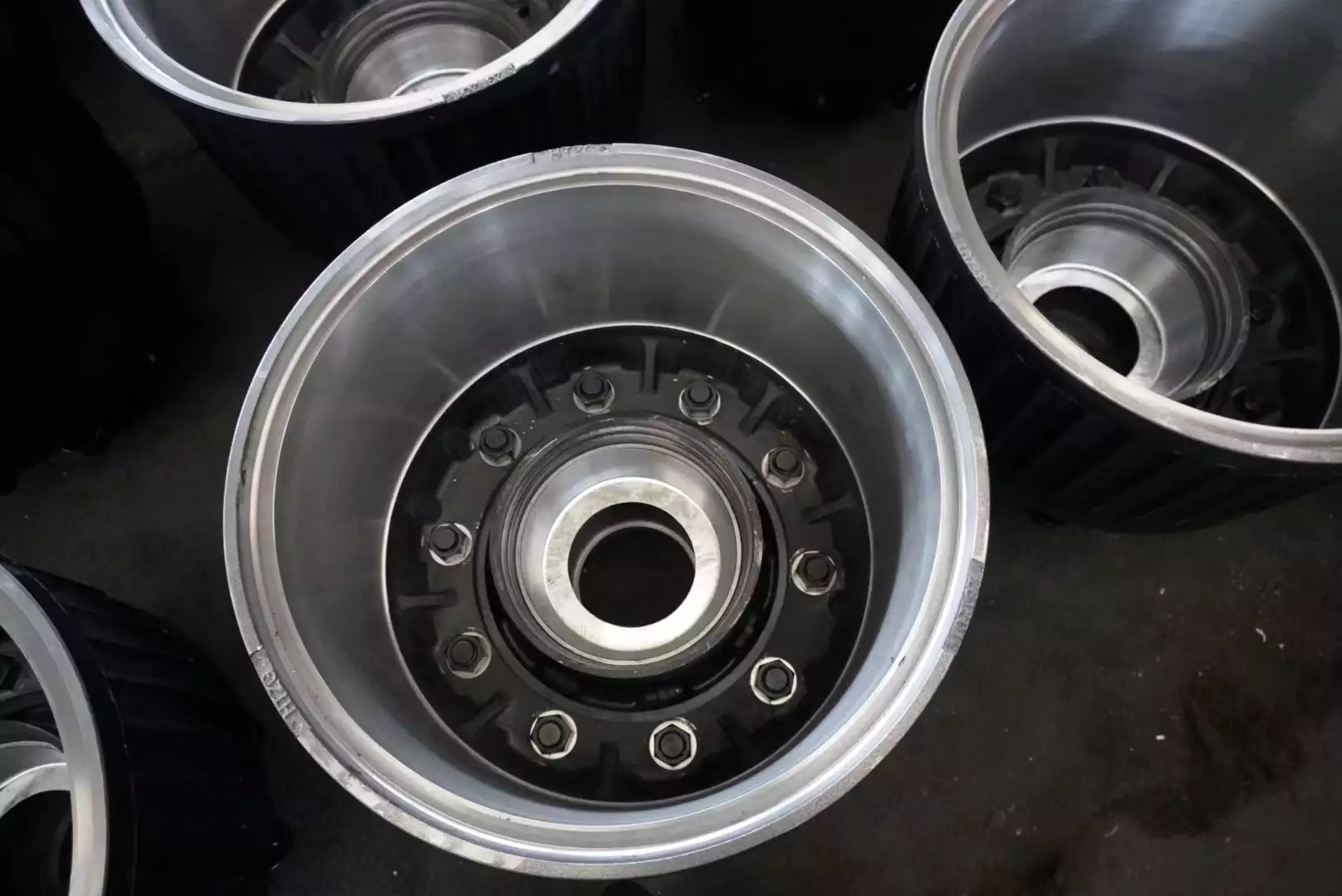 Spoke axle for Heavy Duty Trailer