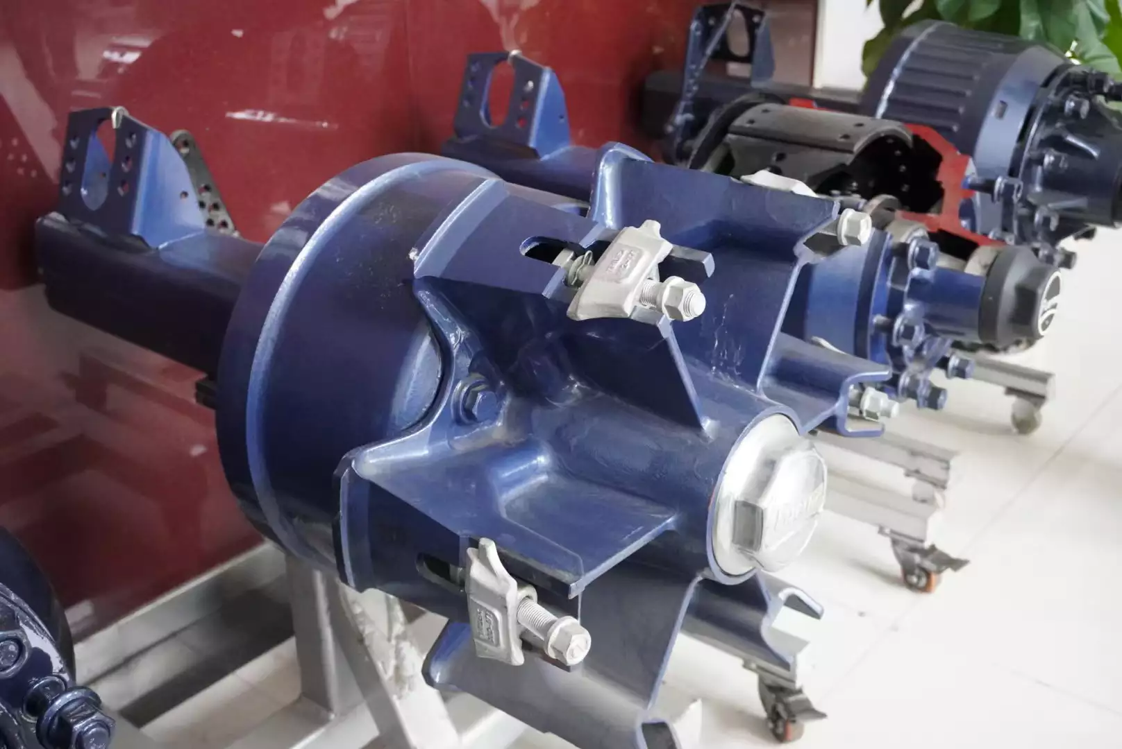 Self-steering axle series for Heavy Duty Trailer