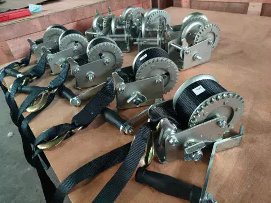 1BJY-HW-07S 1800lbs Heavy Duty Hand Winch Boat Winch with 10m 32ft Steel Cable for Boat Trailer or ATV