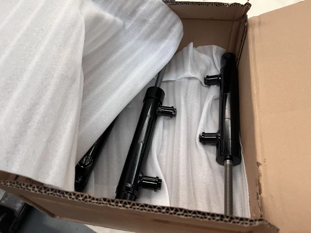 John Deere Hydraulic Cylinder Replacement 1-003-75