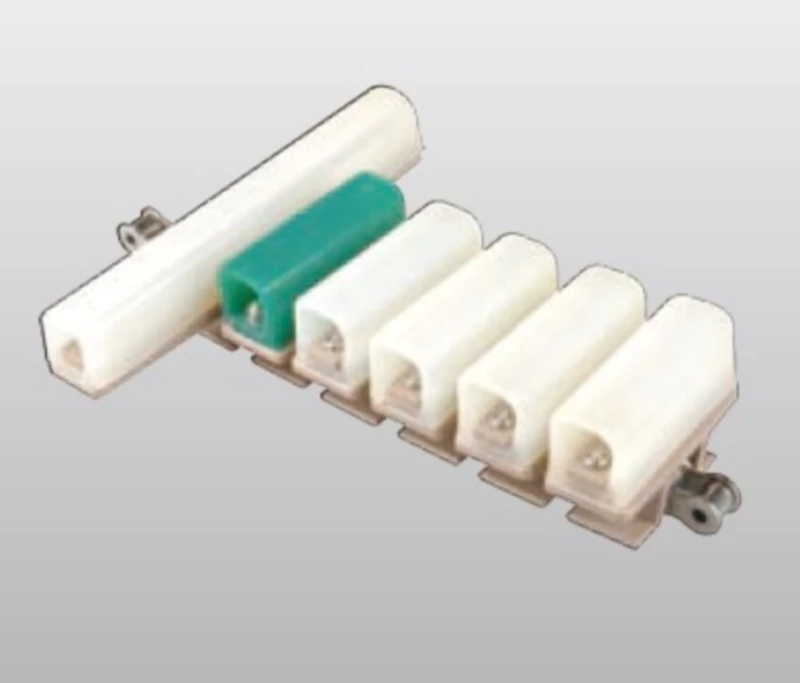 Plastic Conveyor Chains Sideflexing With Snap On Gripper(Silica Gel) Replacement Of System Plast 1873D3 - K650