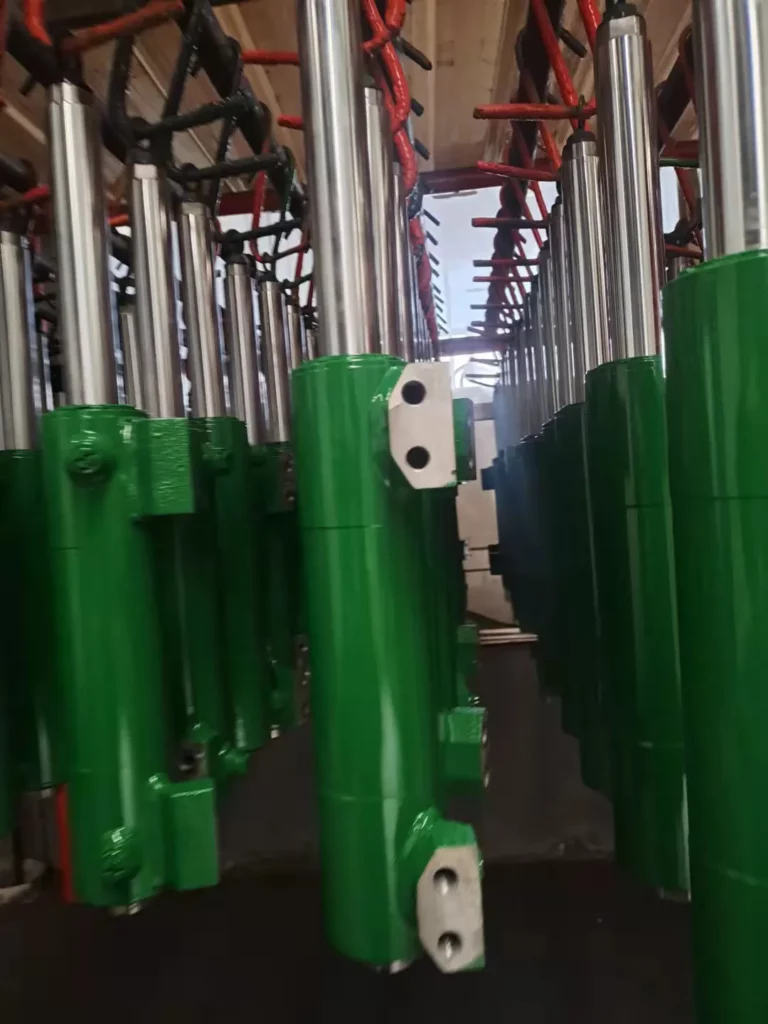 John Deere Hydraulic Cylinder Replacement 4-032-15