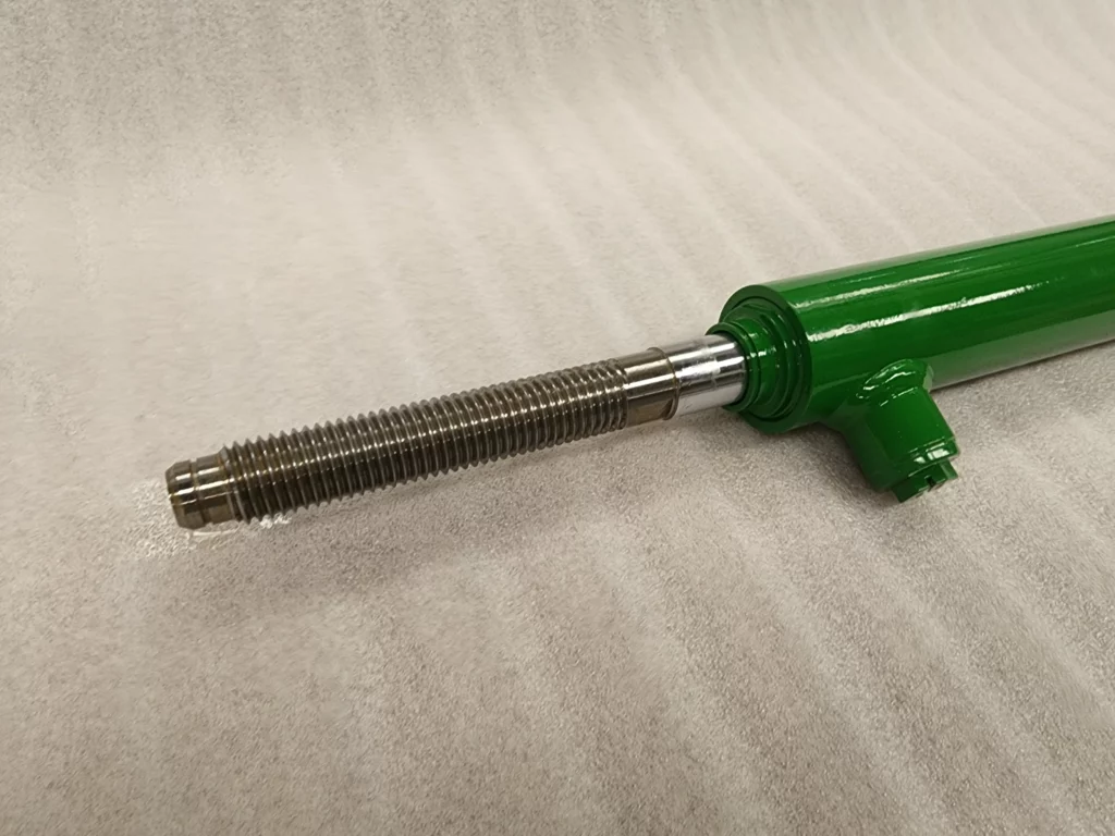 John Deere Hydraulic Cylinder Replacement 6-071-03