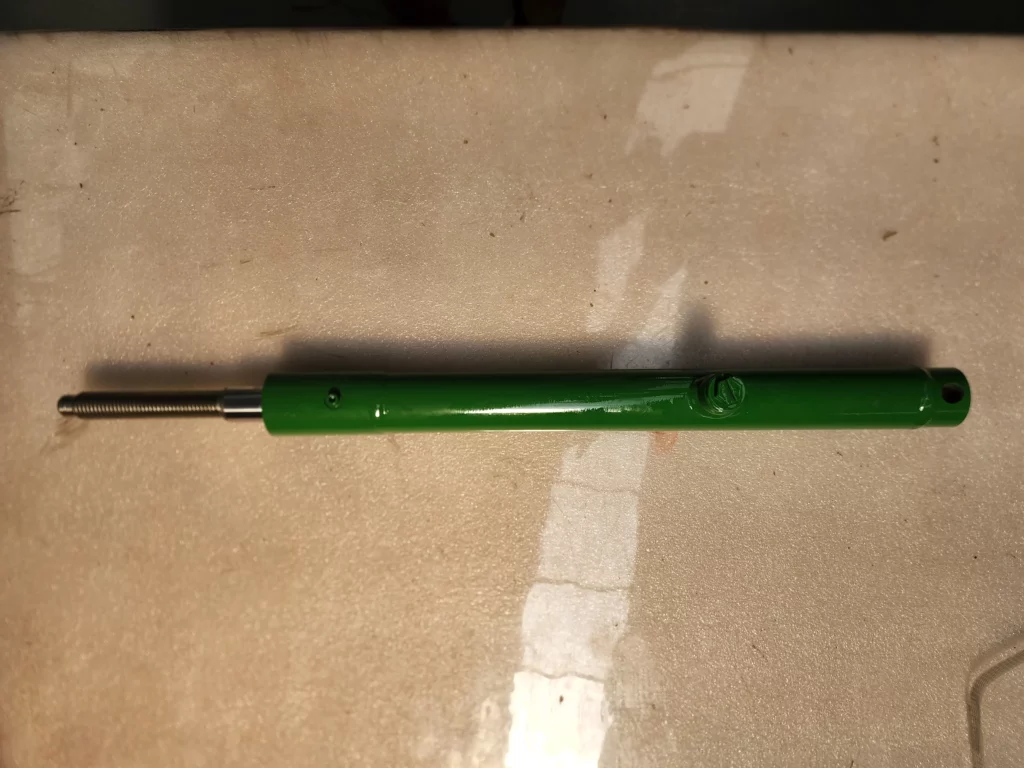 John Deere Hydraulic Cylinder Replacement 6-071-05