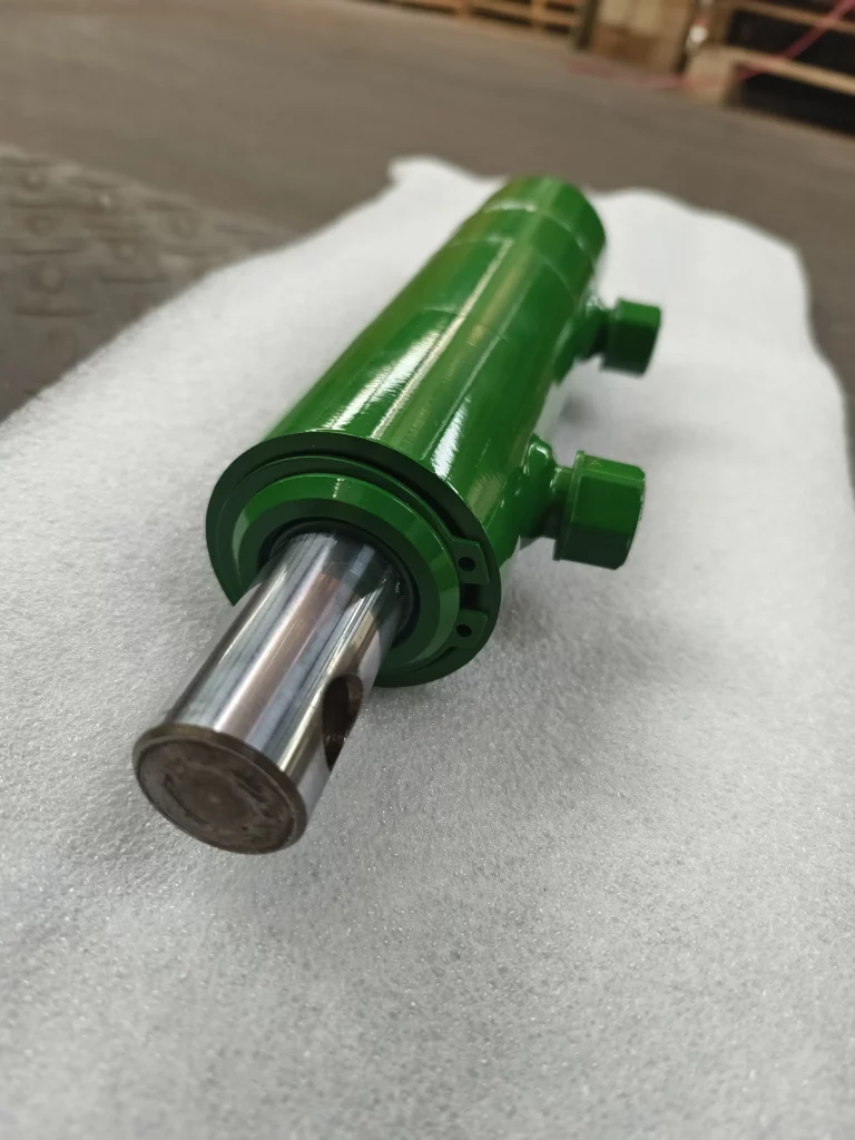 John Deere Hydraulic Cylinder Replacement 6-071-08