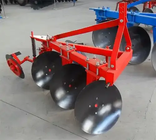 3 Point Mounted Black Fish Type Disc Plow
