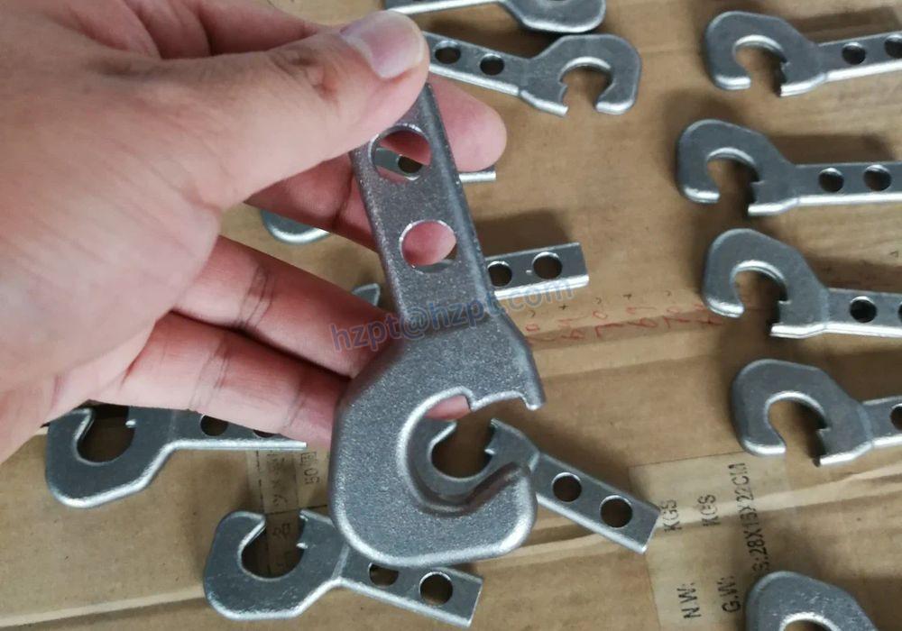 Alloy Steel Drop Forged Lifting Hook for Injection Molding Machine