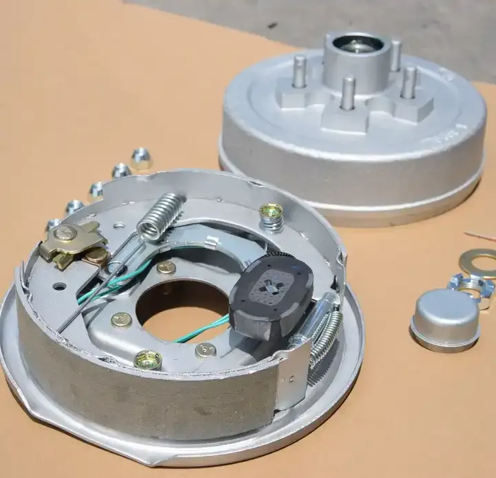 WholeCustomized Half Stub Axle and hub Drum for Light Trailer