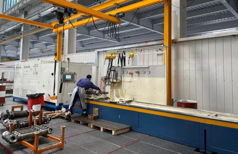 Aerial Work Platform Steering Cylinder