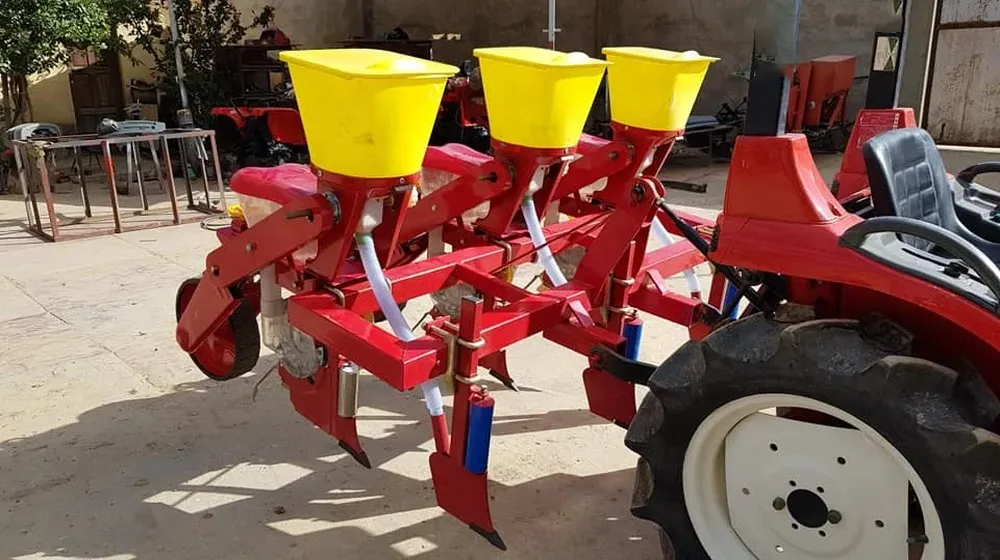 Tractor Farm Mounted 2 Rows Corn Planter Corn Seeder