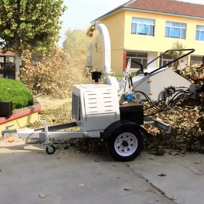 Gasoline Wood Chipper Shredder for Chipping Wood into Pieces
