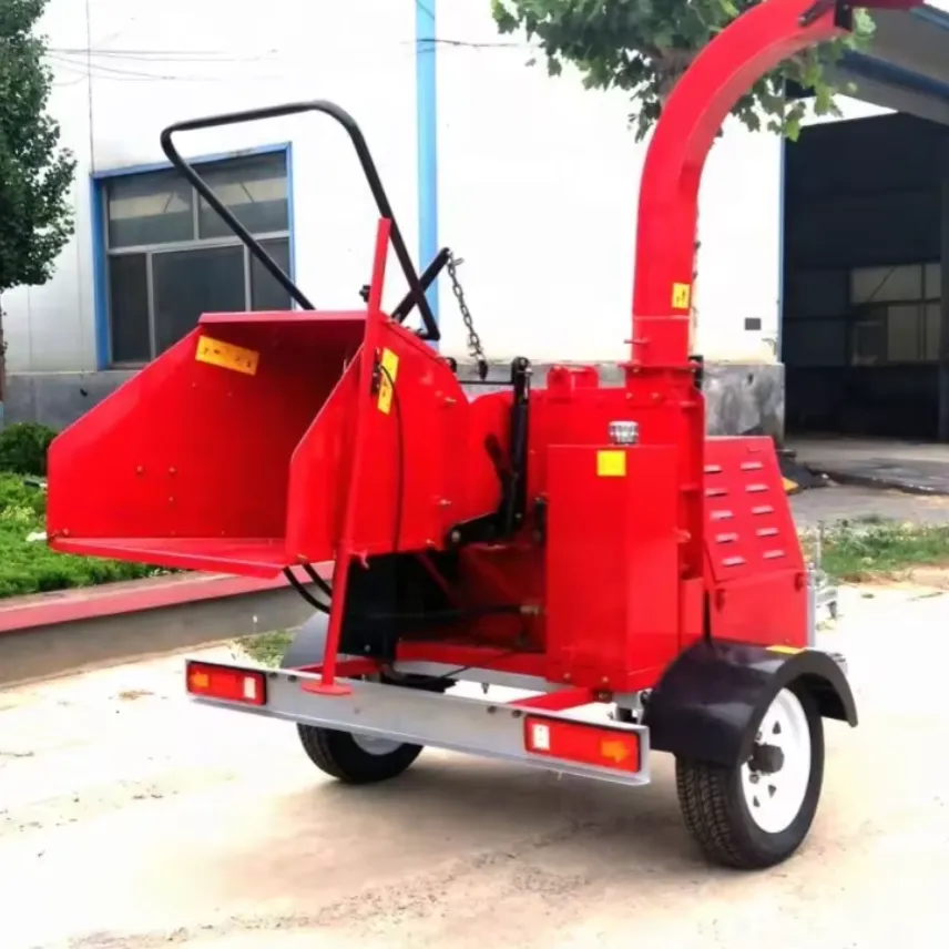 Gasoline Wood Chipper Shredder for Chipping Wood into Pieces