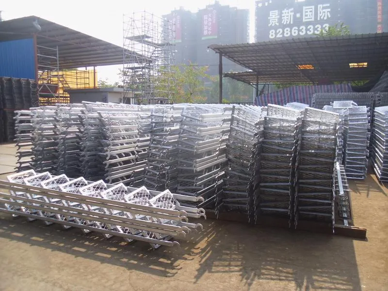 Economical Mesh Ladders / Step Ladders / Steel Ladders / Straight Stairs For Frame Scaffolding