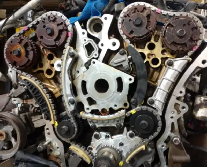 Automobile Roller Chains for Engine Timing 05E 05BT 06AT 06BT 06BT-2 06BTH-2