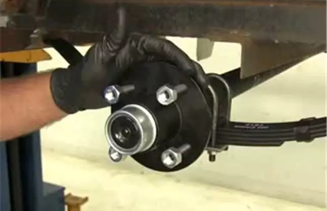 Straight Trailer Axle Spindle with Brake Flange