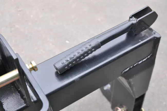 3 Point Quick Hitch for CAT 1 Tractors