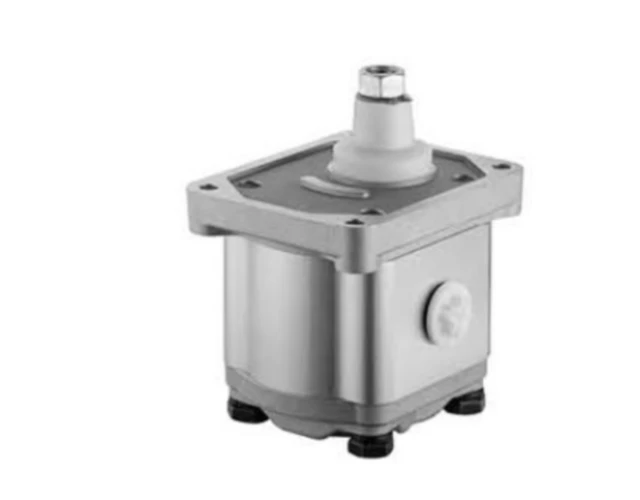 tractor hydraulic gear pump replacement of FLAT 640SH