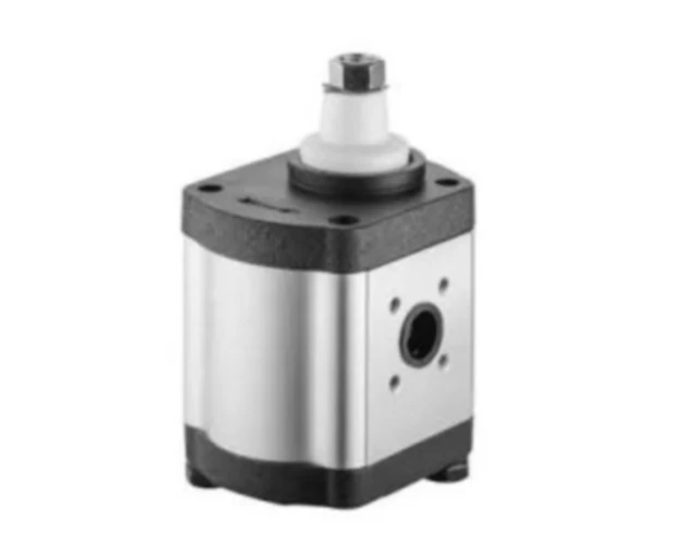 tractor hydraulic gear pump replacement of FL912