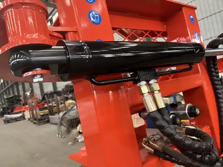 Good Quality Best Price Tree Shear Factory Supply Skid Steer Loader Durable Loader Hydraulic Tree Shear Skid Steer