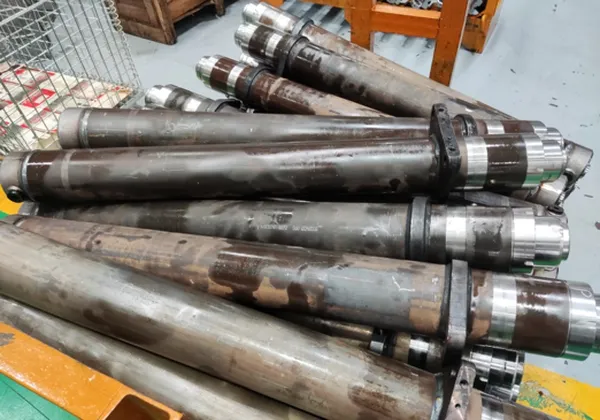 Industrial Vehicle Hydraulic Cylinders Short Stroke Forklift Lift Cylinder