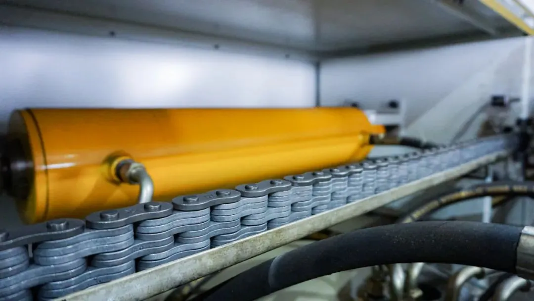 LL4866 Series Leaf Chain or Manual Hydraulic Forklifts and Small Tonnage Diesel Forklifts