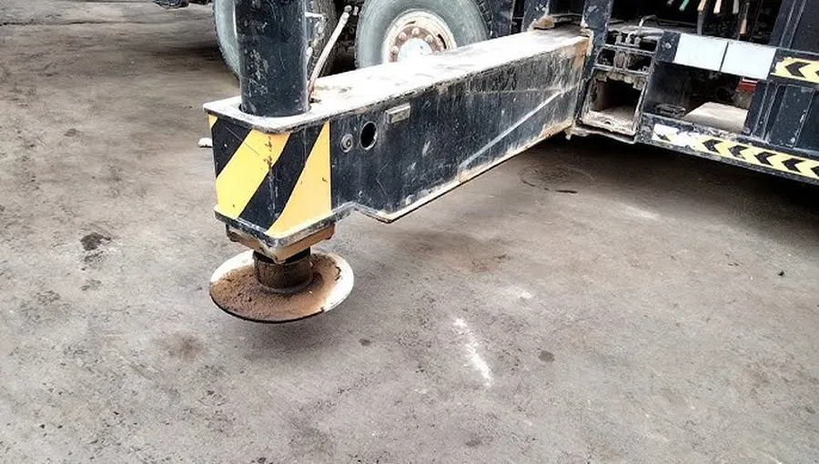 Mobile Crane Outrigger Cylinder