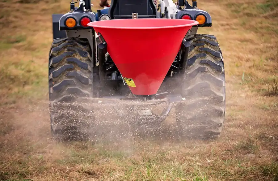 600L Fertilizer Spreader/Fertilizer Spreader Parts/ATV Salt Spreader