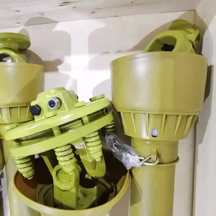 China Made PTO Shaft Yoke Quick Release Yoke T38S1000 02B SB YIIIP Shear Bolt PTO Shaft 35*105.6 Cross Kit