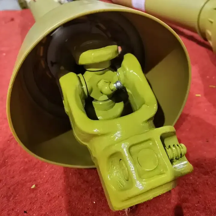 Agricultural Machinery Parts: T6 2100 13B FF1 YBIIP 60hp Tractor Shaft with Quick Release Yoke and Yellow Black Wave Cover