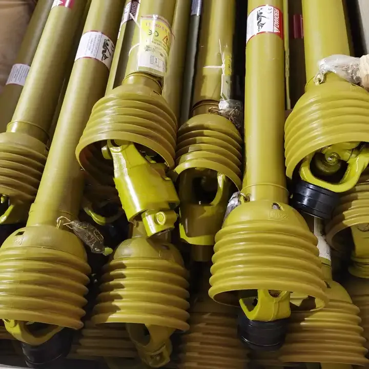 Combine Harvester Kubota PTO Shafts 80hp 1600 T8 PTO Shaft with Shear Bolt Yoke Yellow and Black Safety Cover