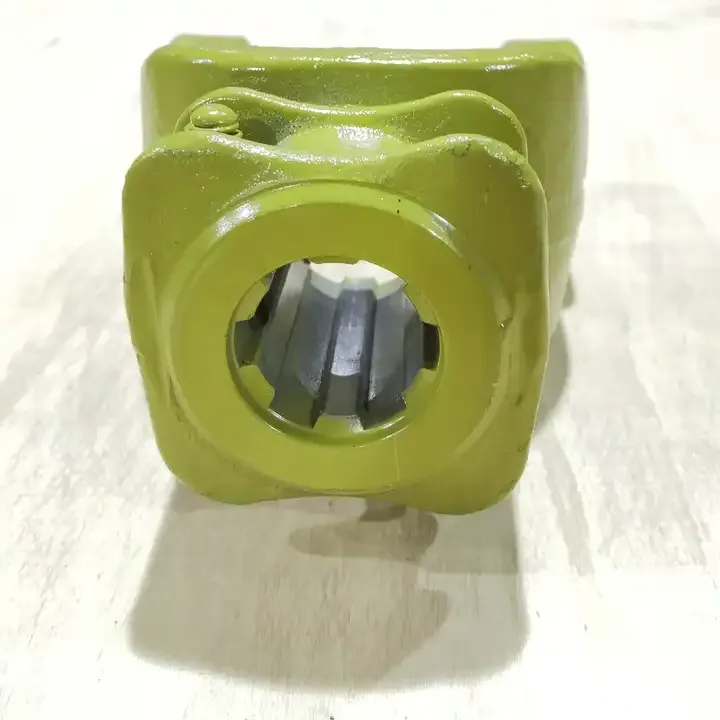 Tractor Parts PTO Shaft Yokes for Agricultural Machinery