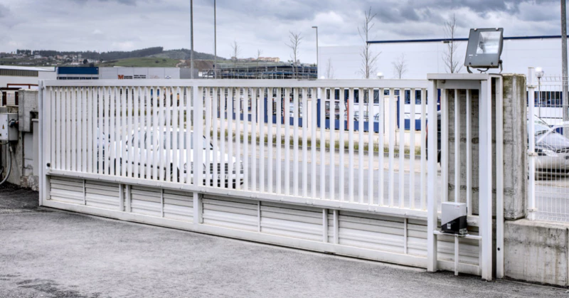 Pulleys with guide wheels