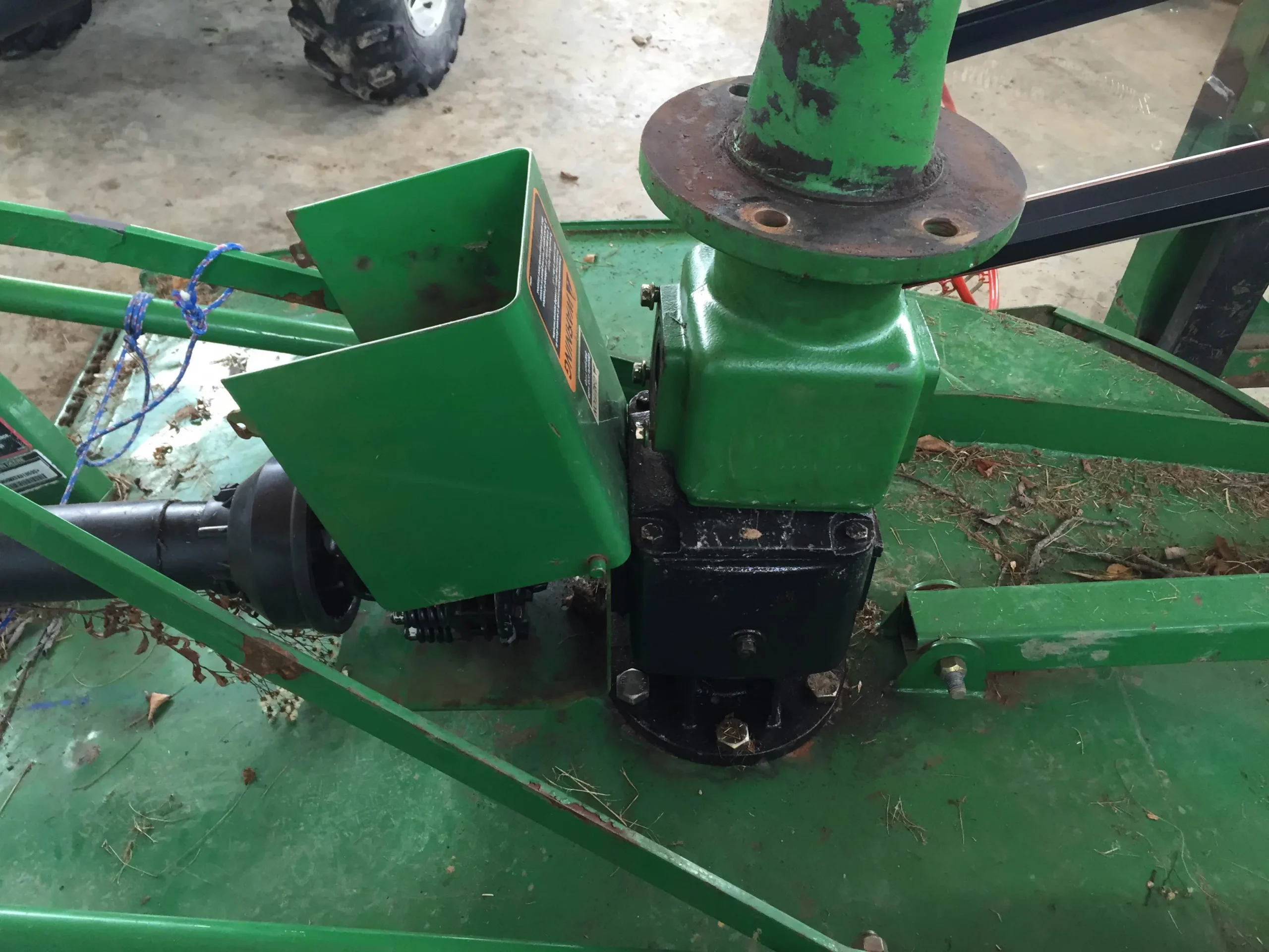 Rotary Mower Gearbox - Replacement of Comer Code LF227J