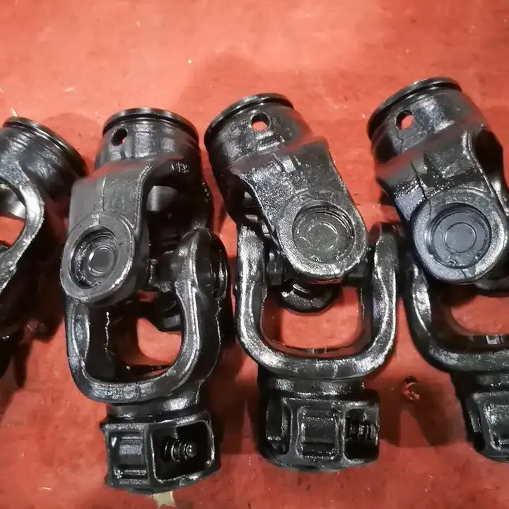 5-170X Tractor Universal Joint Double Round Yoke Black Tractor Universal Joint