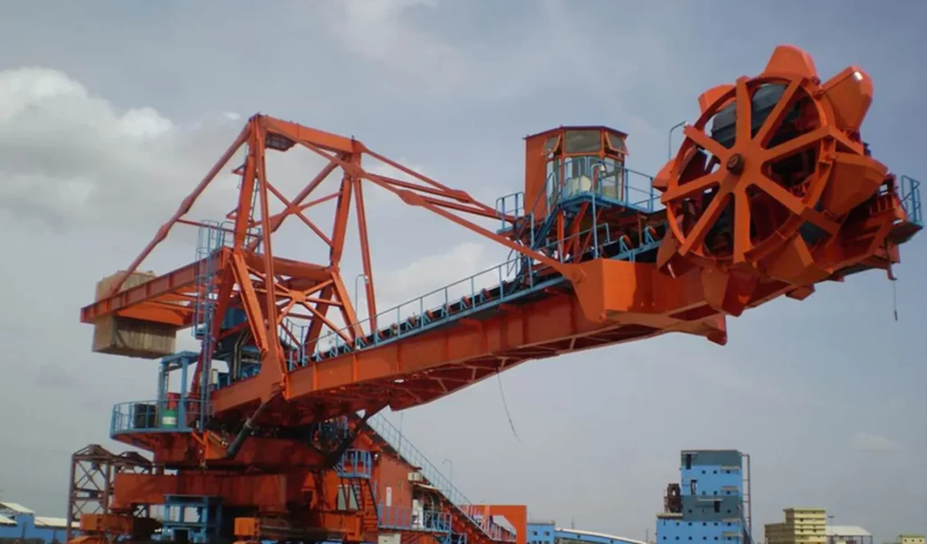 Stacker Reclaimer Belt Tensioning Cylinder