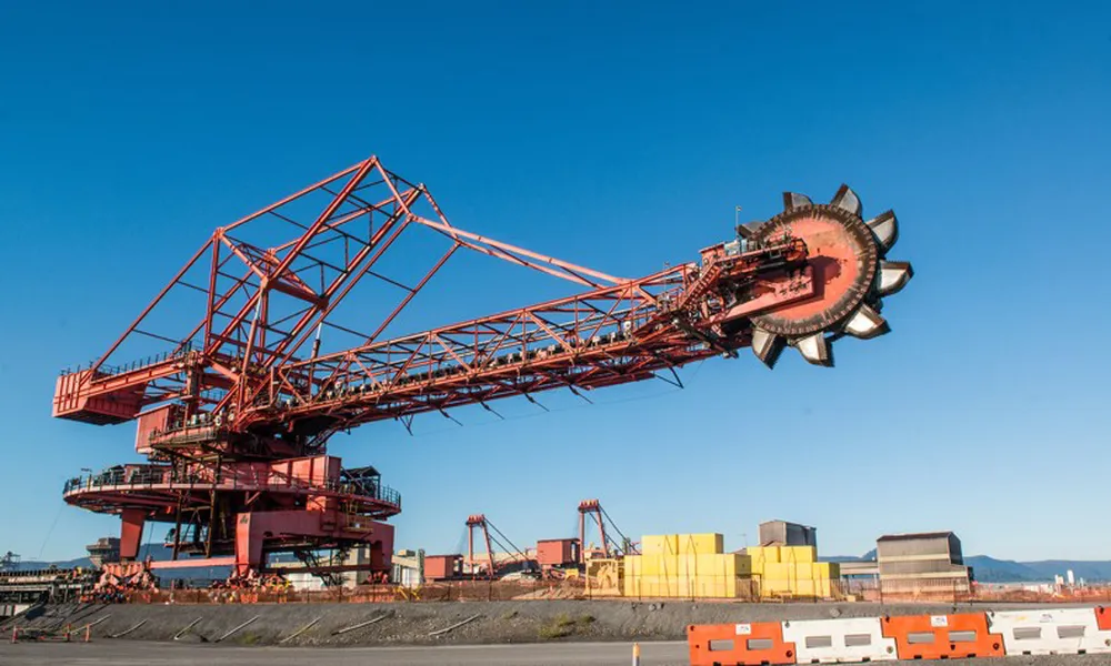 Stacker Reclaimer Skeleton Pitch Cylinder