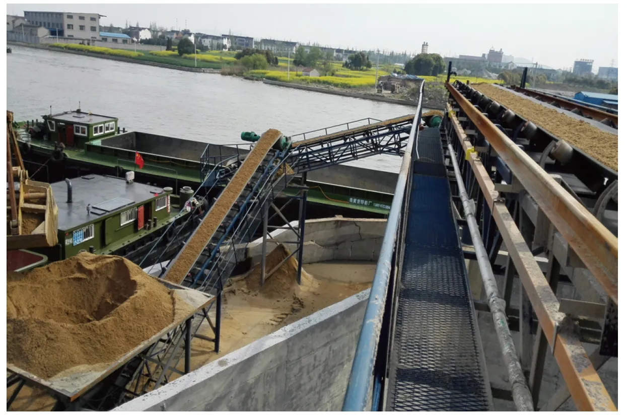 TD75 Belt Conveyor Parallel Self-Aligning Idler for Mining Machinery