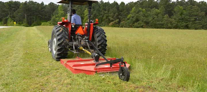 Discover the RE47104 Side Shield for John Deere Tractors