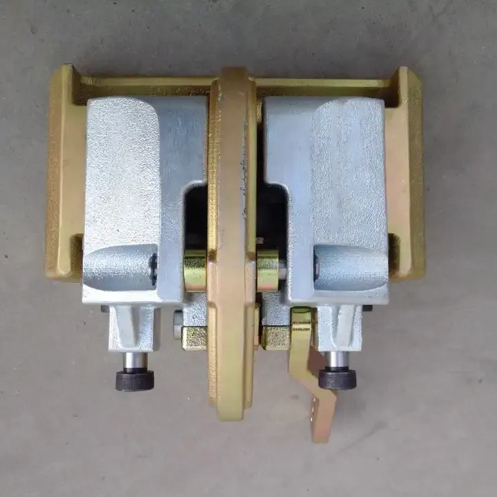 4-Leaf Double-Eye Spring for 4000-lbs Trailer Axles - 26"Long - Dacromet