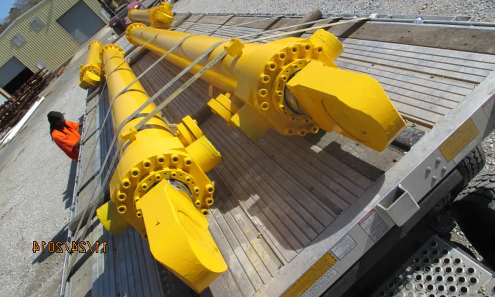 Trailing Suction Dredger Mud Door Cylinder