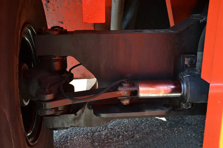 Reach Stacker Steering Cylinder